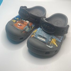 Gray cars movie crocs